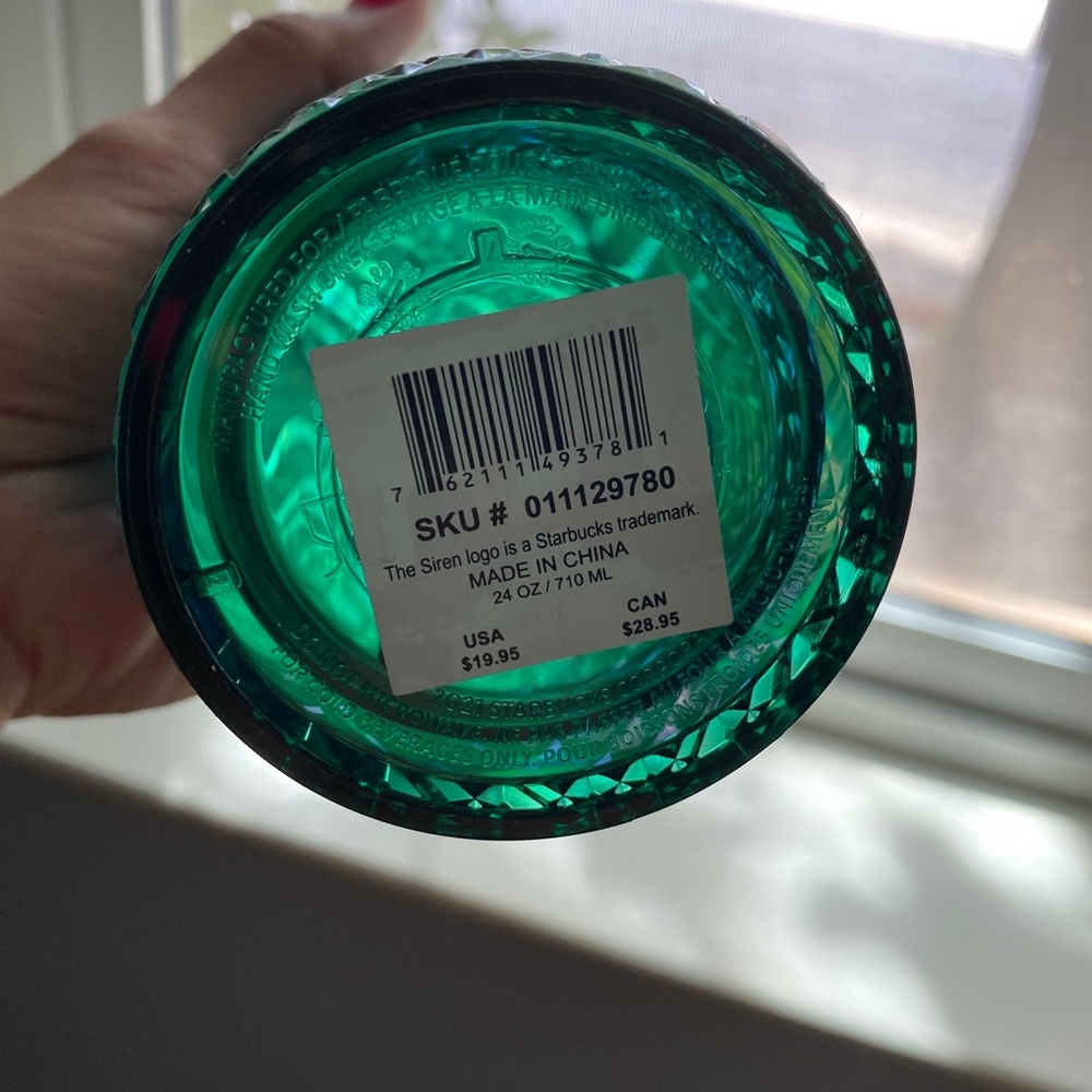 💚NEW🧜‍♀️Starbucks 2022 Spring Light Green Jeweled Venti Tumbler - Picture 3 of 4